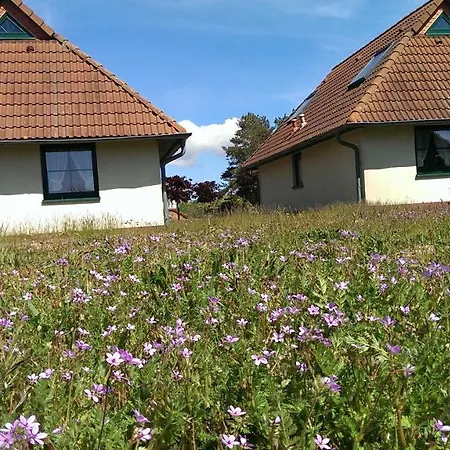 Jugendtours-feriendorf Aparthotel 3*