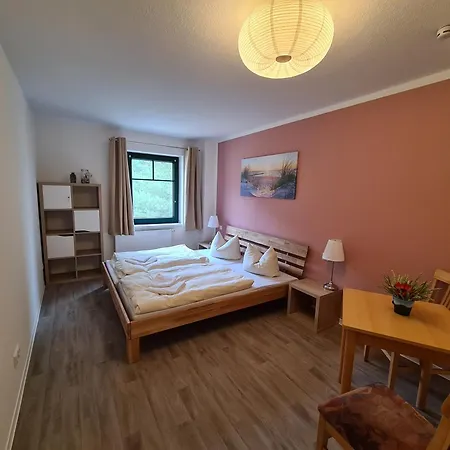 Aparthotel Jugendtours-feriendorf Ummanz