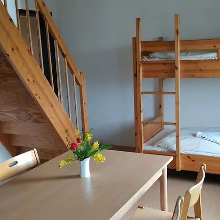 Jugendtours-feriendorf Aparthotel *